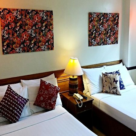 La Parilla Hotel Cabanatuan City Eksteriør bilde